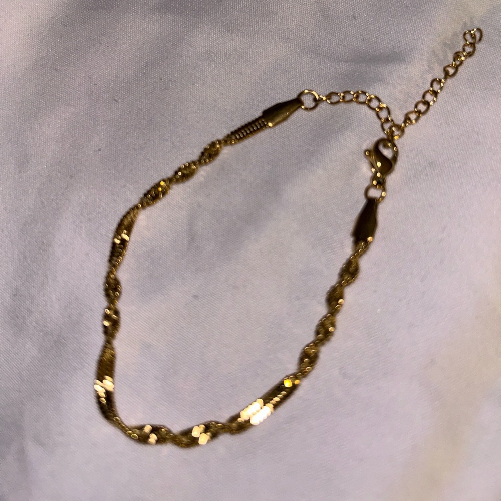 Gold bracelet
